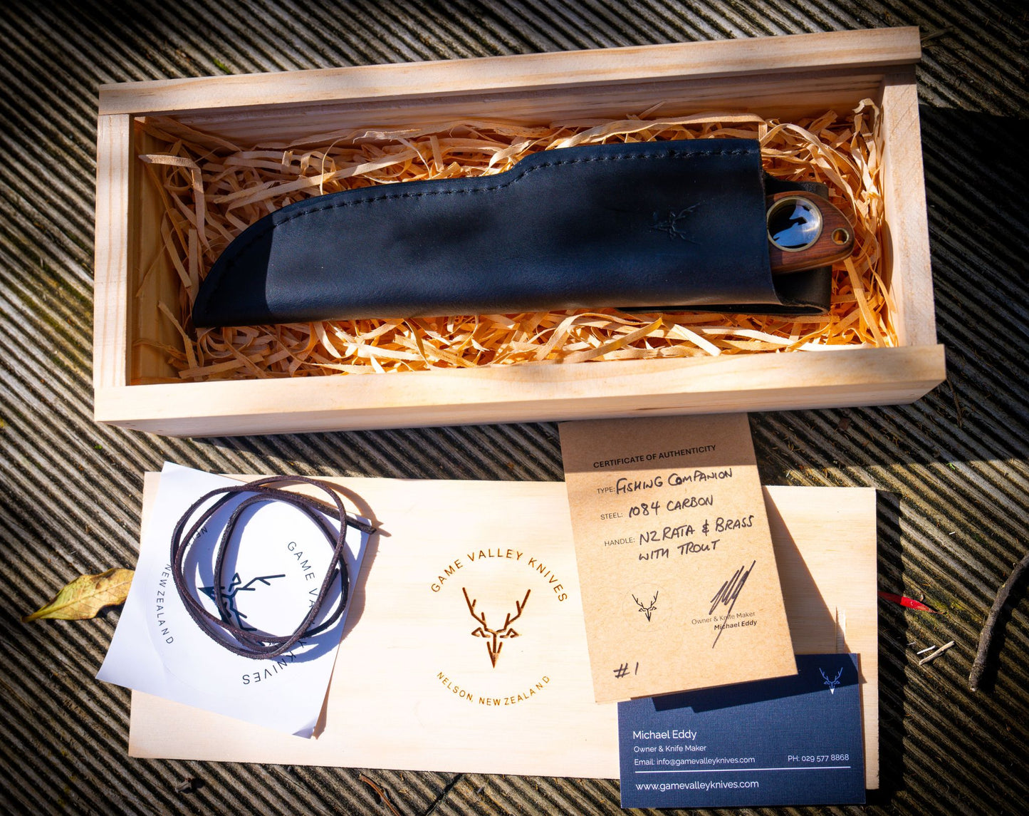 Fishing Companion – Handcrafted Fishing Knife